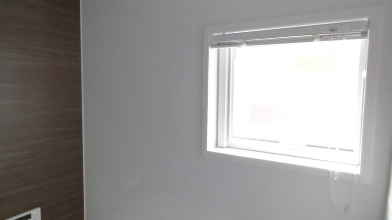 サッシの色の後悔 内側も黒にすべきだった 坪の平屋でコンパクトな暮らし